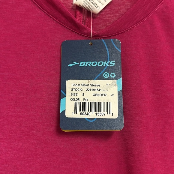 NWT Women’s Brooks Ghost Short Sleeve - Picture 2 of 3